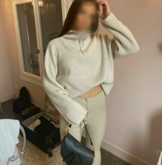 Aya, 27