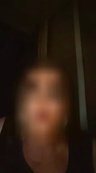 Demi, 34