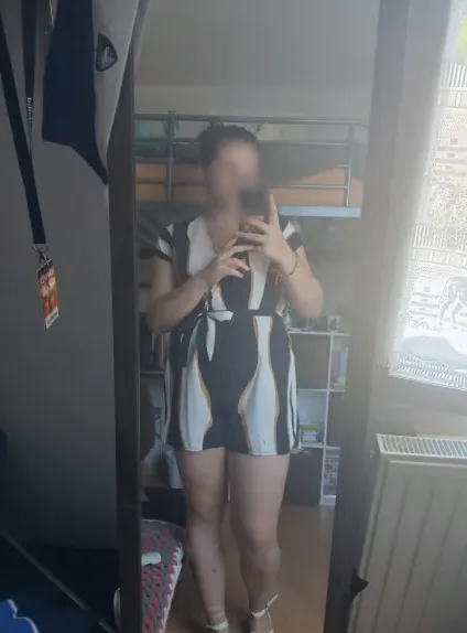 Fatima, 22