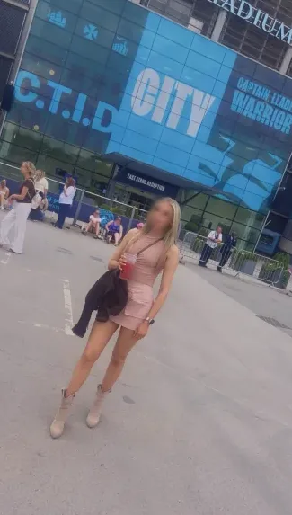 Linda, 28