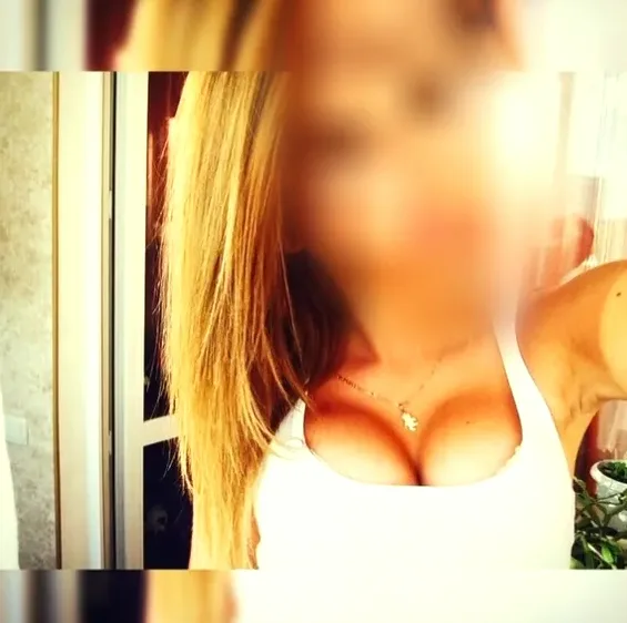 Priscilla, 28