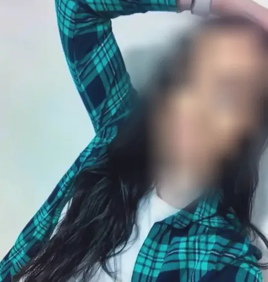 Rosanne, 35