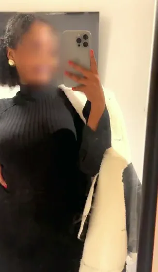 Sofie, 25
