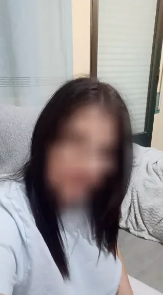 Vera, 39